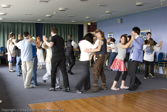 Group Dance Lesson 1 [CC]
